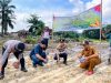 Polsek Ukui Tanam Jagung Kuartal II Wujudkan Swasembada Pangan di Kampung Baru